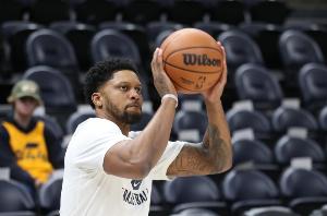 论为何容易 论为何容易